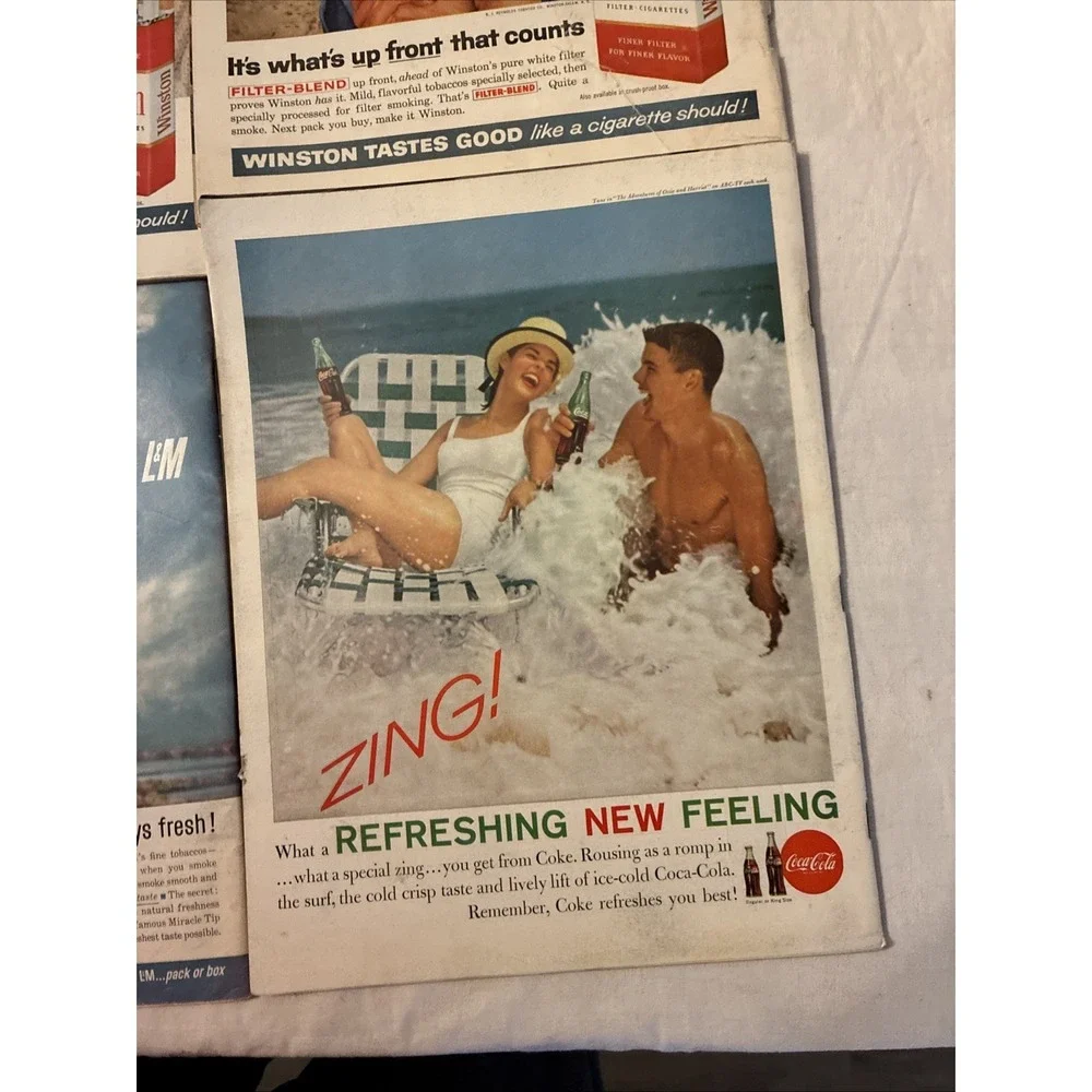 lot of 4 1961 life magazine Kennedy, Jackie, Berlin, Loren